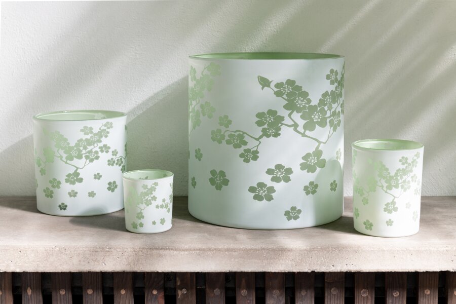 Hurricane Flowers Glass Green