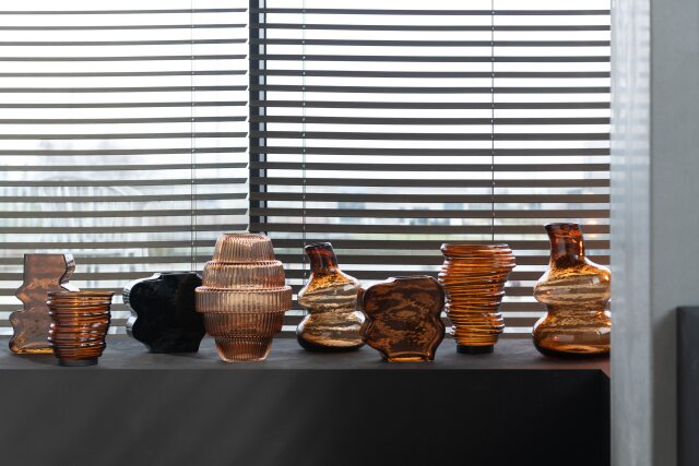 Vase Irregular Glass Camel/Dark Brown